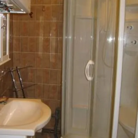 Cosy A Nancy, Proche Centre, Wifi Inclus - Fr-1-584-333 Holiday home Nancy